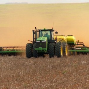 Pourquoi Microsoft et Monsanto investissent dans l’agriculture brésilienne !